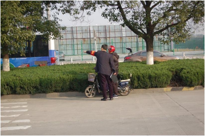 市公交公司加強(qiáng)源頭管控 全力打造平安春運(yùn).JPG